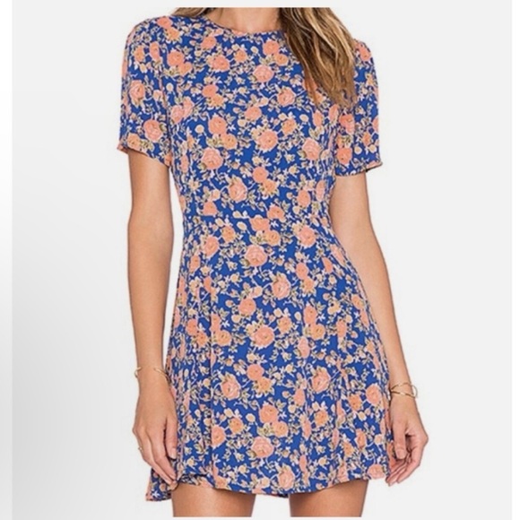 Tularosa Dresses & Skirts - Tularosa Iris Floral Dress